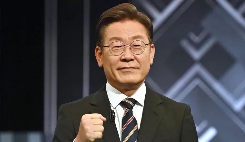 दक्षिण कोरिया: विपक्षी दलका नेतामाथि चक्कु प्रहार